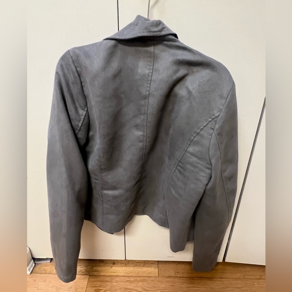 Light Jacket - Picture 2 of 2